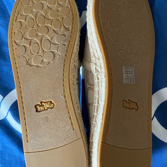 Coach shoes - Picture 3 of 6